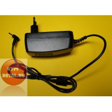 Блок питания для планшетного компьютера 5V 2A (2.5*0.7)