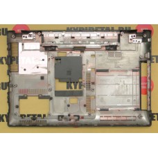 б/у Корпус для ноутбука Samsung RV515 RV513 RV520 поддон, чёрный BA75-02842B