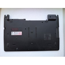 б/у Нижняя часть (поддон) для ноутбука Asus X501U 13GNMO1AP040-1 сломана футерка слева