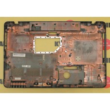 б/у Корпус для ноутбука Toshiba Satellite L775 поддон 13N0-Y3A0101
