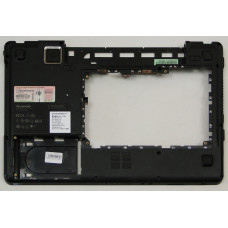 б/у Корпус для ноутбука Lenovo Y550 поддон AP060000A10