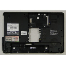 б/у Корпус для ноутбука Toshiba Satellite L635 V000240430 поддон,сломана пластмасса в районе привода