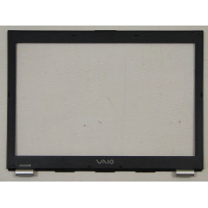 б/у Рамка матрицы Sony Vaio VGN-SZ340P PCG-6N3L 2-663-439