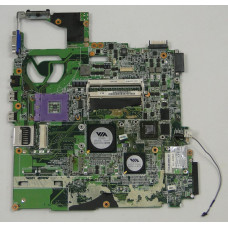 б/у Материнская плата Roverbook VOYAGER V555 M660SRMB-0D нерабочая, следы прогева чипов