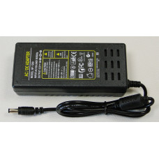 Блок питания для ноутбука/монитора LCD 12V, 6A (5.5x2.5мм, 72W) (тип подключения - трапеция)